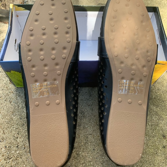 Cute summer flats - Picture 3 of 5